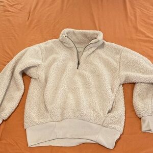 American Eagle Outfitters Women's Cream Sherpa Pullover